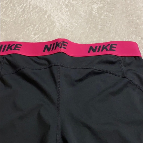 Nike spandex shorts - Picture 2 of 2
